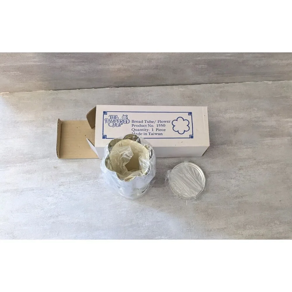 Vintage Pampered Chef Bread Tube Baking Molds NEW